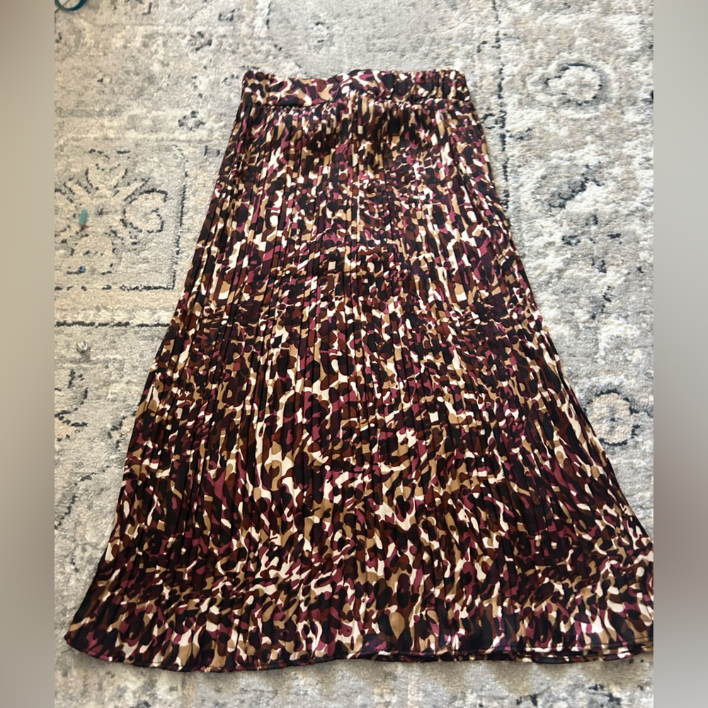 Status by Chenault Printed Pleated Midi skirt
